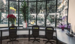 postazioni-vetrata-coworking-roma.jpg